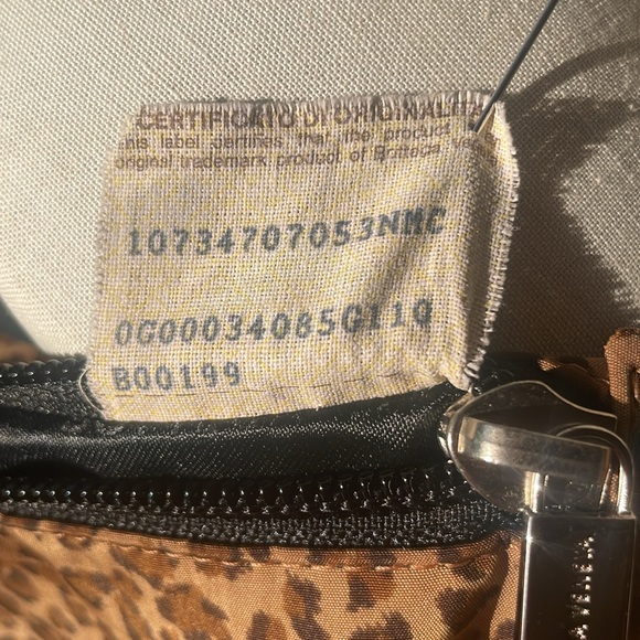 Reversible Bottega Veneta nylon tote, cheetah & black w/ zip pocket & silver BV - Picture 6 of 6